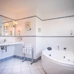 Western Du Vallon 4*