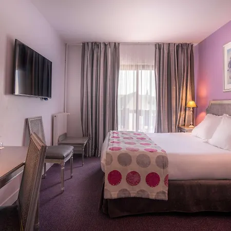 Western Du Vallon 4*