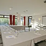 Western Du Vallon Hotel