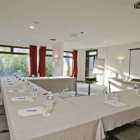 Western Du Vallon Hotel