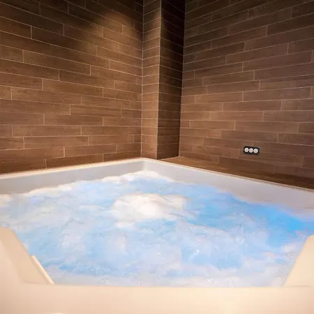 Western Du Vallon 4*