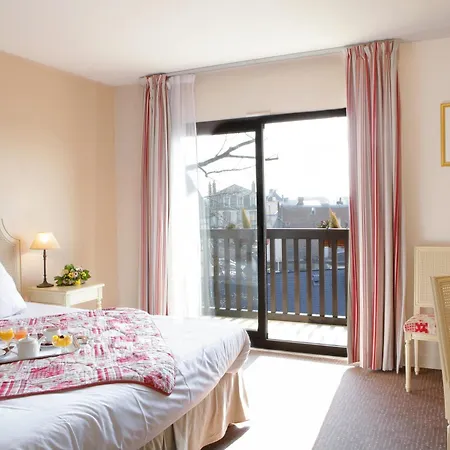 Western Du Vallon Hotel 4*