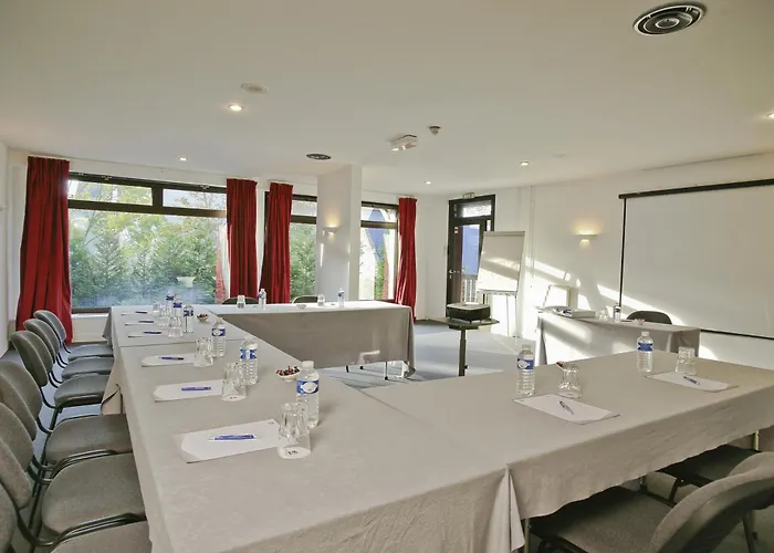 Western Du Vallon Hotel