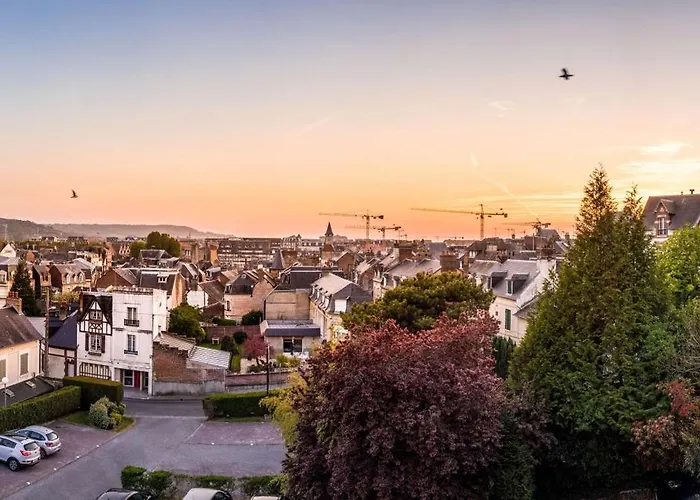 Western Du Vallon Hotel 4*