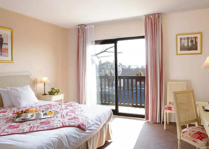 Western Du Vallon Hotel 4*